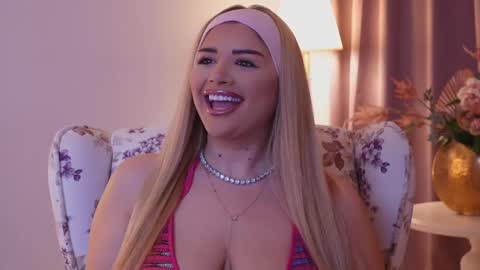 Amberseyes online show from February 18, 2025, 7:54 am