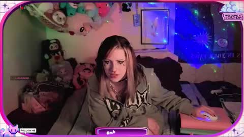 Ambrosia online show from May 1, 2026, 7:57 am