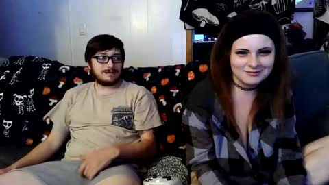 amburlicious online show from October 15, 2025, 2:44 am