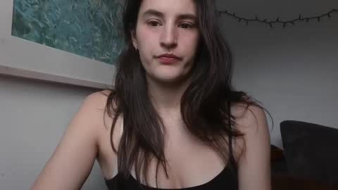 Snapshot of amelia376 chatting on February 17, 2025, 7:10 pm Amelia 3 3 3 online show from February 17, 2025, 7:10 pm