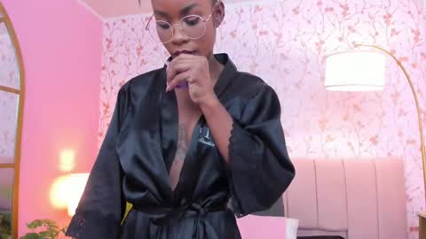 Amelia Adams online show from March 3, 2025, 10:10 pm