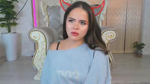 Amelia Nick online show from September 21, 2025, 5:25 pm