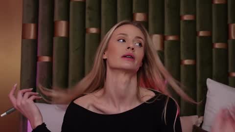 Amelia online show from February 1, 2025, 8:50 am