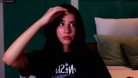 Snapshot of ameliajuney chatting on August 5, 2026, 8:44 pm AmeliaJune online show from August 5, 2026, 8:44 pm