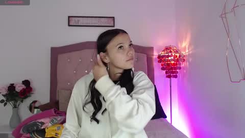 amelialoveace online show from October 6, 2025, 12:35 pm