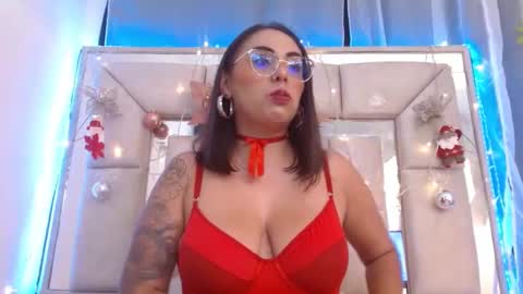 Chloe online show from December 4, 2024, 7:06 am