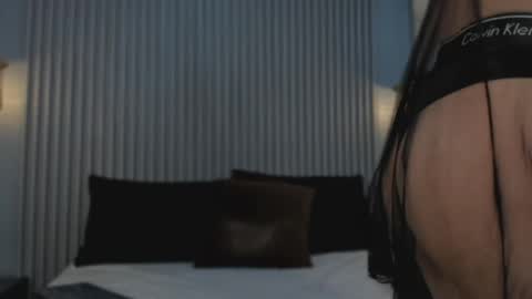 Amelianaughty  online show from April 19, 2026, 4:28 pm