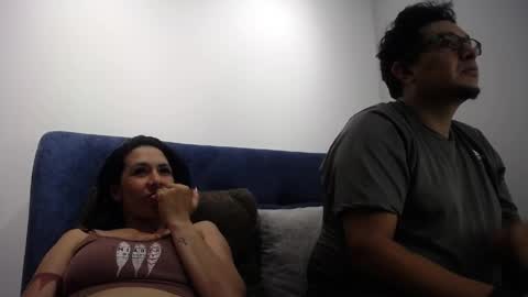 Amelia y terry online show from April 19, 2026, 4:45 am