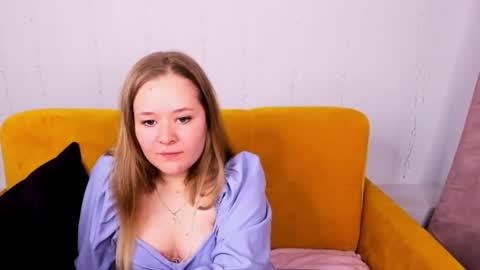 ameliawise online show from February 11, 2025, 8:58 am