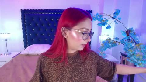 Snapshot of amelie_adamsx chatting on May 15, 2026, 11:06 am Amelie online show from May 15, 2026, 11:06 am