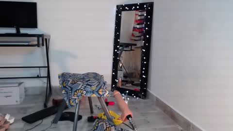 AMELIE online show from January 28, 2025, 12:22 pm