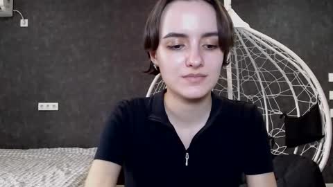 ameliebanshee online show from October 14, 2025, 10:16 am