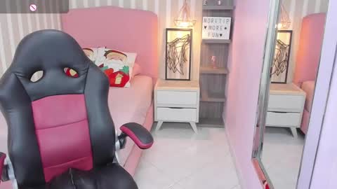 Victoria online show from December 19, 2024, 7:40 pm