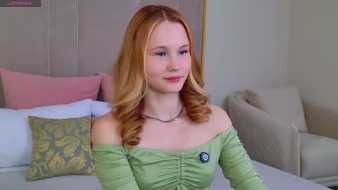 AmeliRoyse online show from April 20, 2026, 5:16 pm