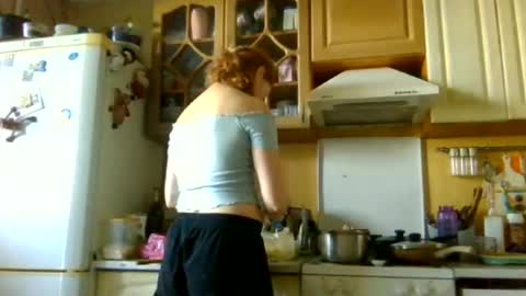 amelly777 online show from July 3, 2026, 3:18 pm