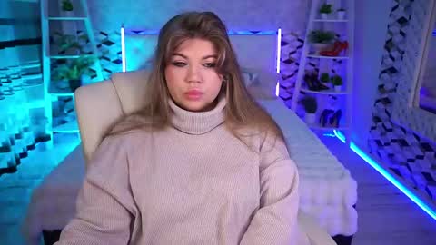 Snapshot of amellywhite chatting on May 10, 2026, 12:43 pm Alina online show from May 10, 2026, 12:43 pm