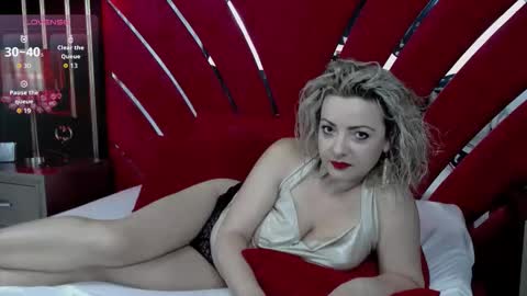 Amelya online show from October 20, 2025, 4:13 am