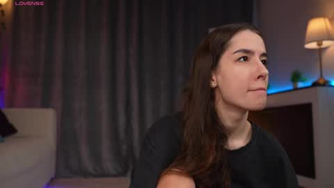 Amy  online show from April 22, 2026, 3:09 am