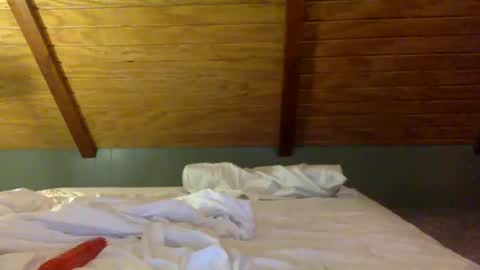 Snapshot of americuh chatting on February 18, 2026, 6:20 am americuh online show from February 18, 2026, 6:20 am