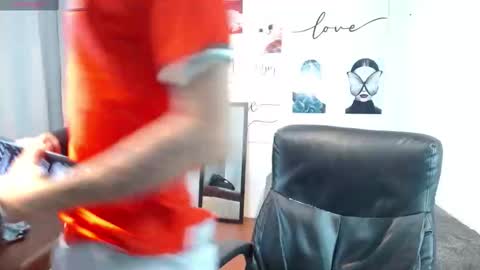 amethystshadow online show from December 19, 2025, 9:33 pm