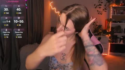 Hi-hi I am Kate welcome to my sexy room online show from December 10, 2024, 4:49 pm