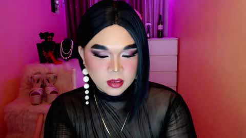 Queen Mireska online show from December 31, 2024, 11:53 am