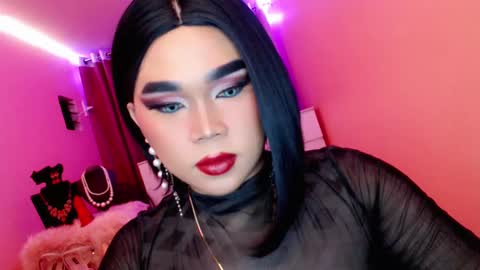 Queen Mireska online show from February 24, 2025, 3:09 pm