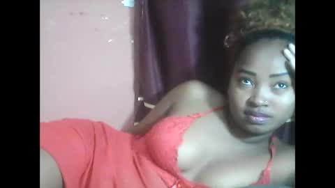 amielle_01 online show from April 29, 2026, 10:19 am