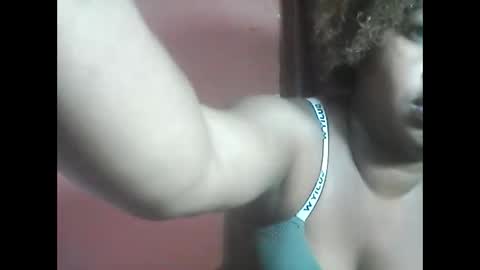 amielle_01 online show from April 30, 2026, 10:54 am