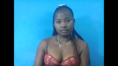 amielle_01 online show from May 31, 2026, 5:26 am