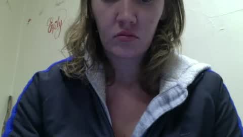 Snapshot of amileamariestar chatting on December 18, 2024, 3:26 am amileamariestar online show from December 18, 2024, 3:26 am