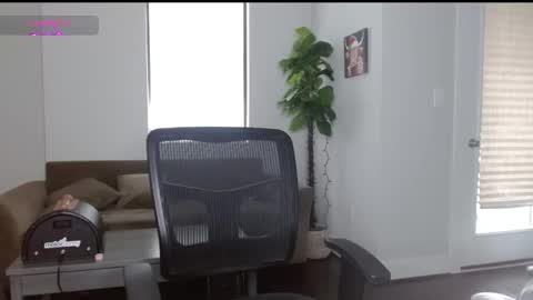 amilust online show from January 8, 2025, 6:52 pm