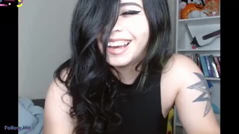 amilust online show from October 2, 2025, 5:42 pm