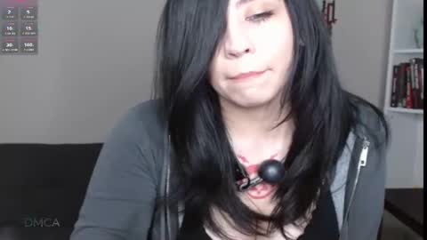 amilust online show from January 15, 2026, 11:08 pm