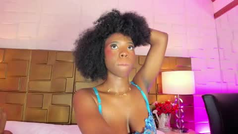 Snapshot of amirajones chatting on May 24, 2026, 8:19 am amirajones online show from May 24, 2026, 8:19 am