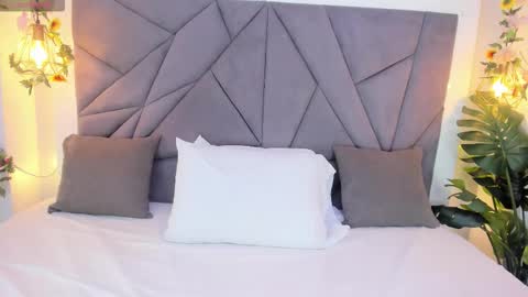 AmiraSton online show from November 10, 2025, 11:31 am