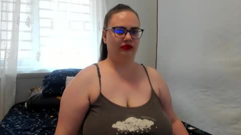 Amira Vyxen online show from April 21, 2026, 6:31 am