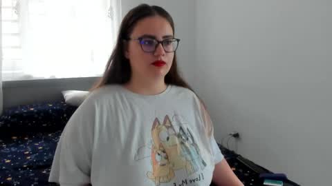 Snapshot of amiravyxen chatting on May 21, 2026, 7:26 am Amira Vyxen online show from May 21, 2026, 7:26 am
