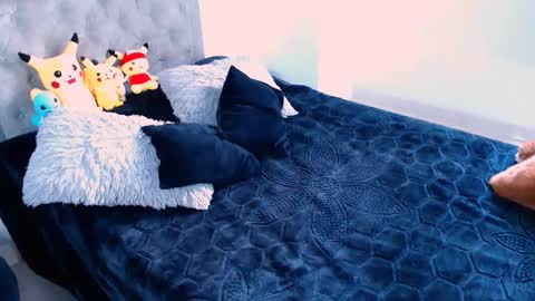 diana online show from April 14, 2026, 10:49 pm