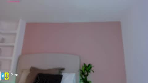 Snapshot of ammy_brown_ chatting on April 28, 2026, 7:41 pm AMMY online show from April 28, 2026, 7:41 pm