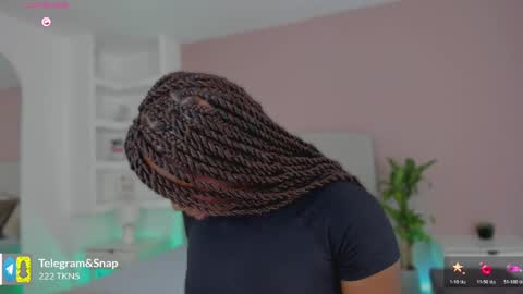 Snapshot of ammy_brown_ chatting on May 28, 2026, 7:33 pm AMMY online show from May 28, 2026, 7:33 pm