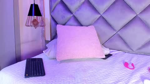 ammy durand online show from February 1, 2025, 10:23 pm