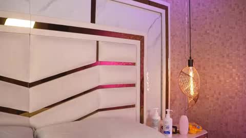 ammy durand online show from April 22, 2026, 2:36 am