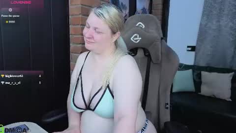 Snapshot of ammy_soon chatting on July 11, 2026, 2:03 am Ammy Soon online show from July 11, 2026, 2:03 am