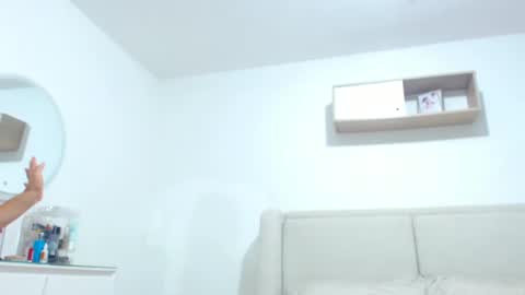 ammy_velez online show from September 15, 2025, 7:36 pm