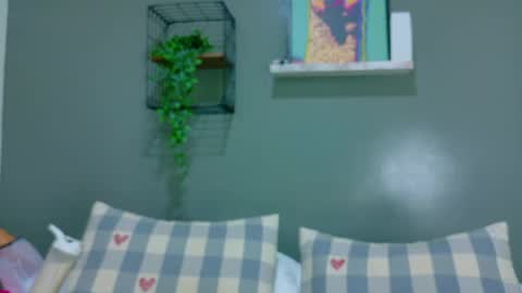 A M M Y  online show from April 15, 2026, 9:27 am