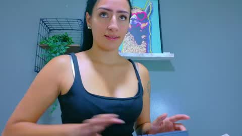 A M M Y  online show from April 20, 2026, 9:23 am