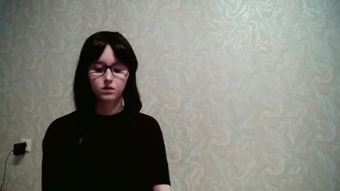 Amomira online show from October 7, 2025, 11:18 am