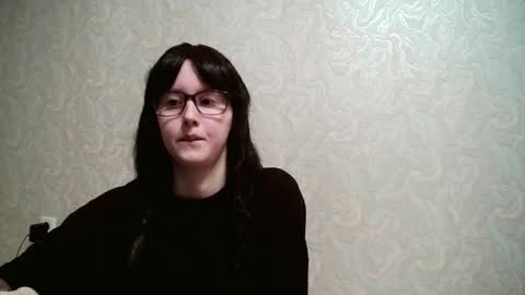 Amomira online show from November 13, 2025, 2:54 am