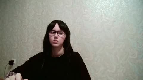 Amomira honeyx online show from May 26, 2026, 3:19 pm